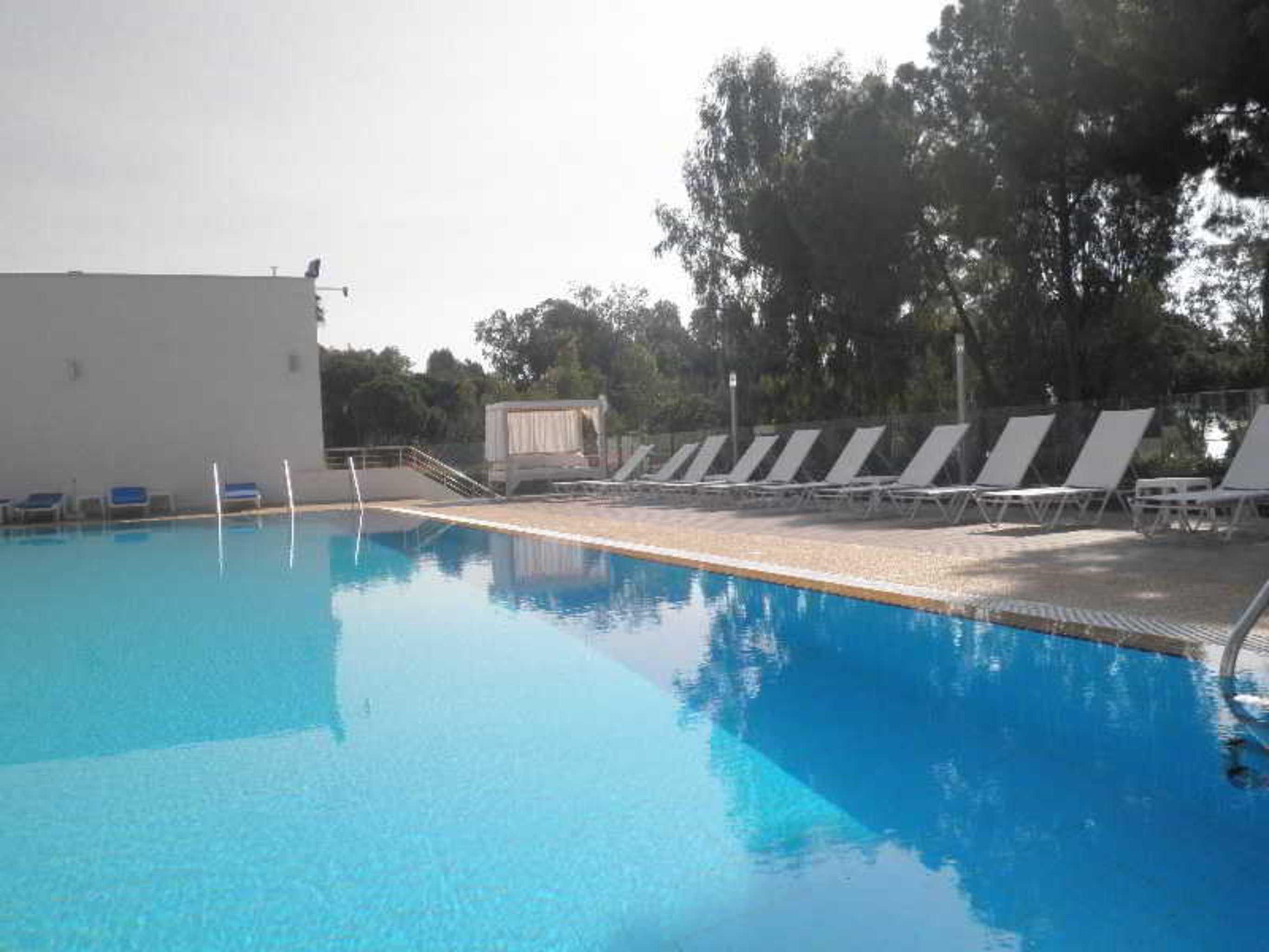 Park Beach Hotel Limassol Exterior photo