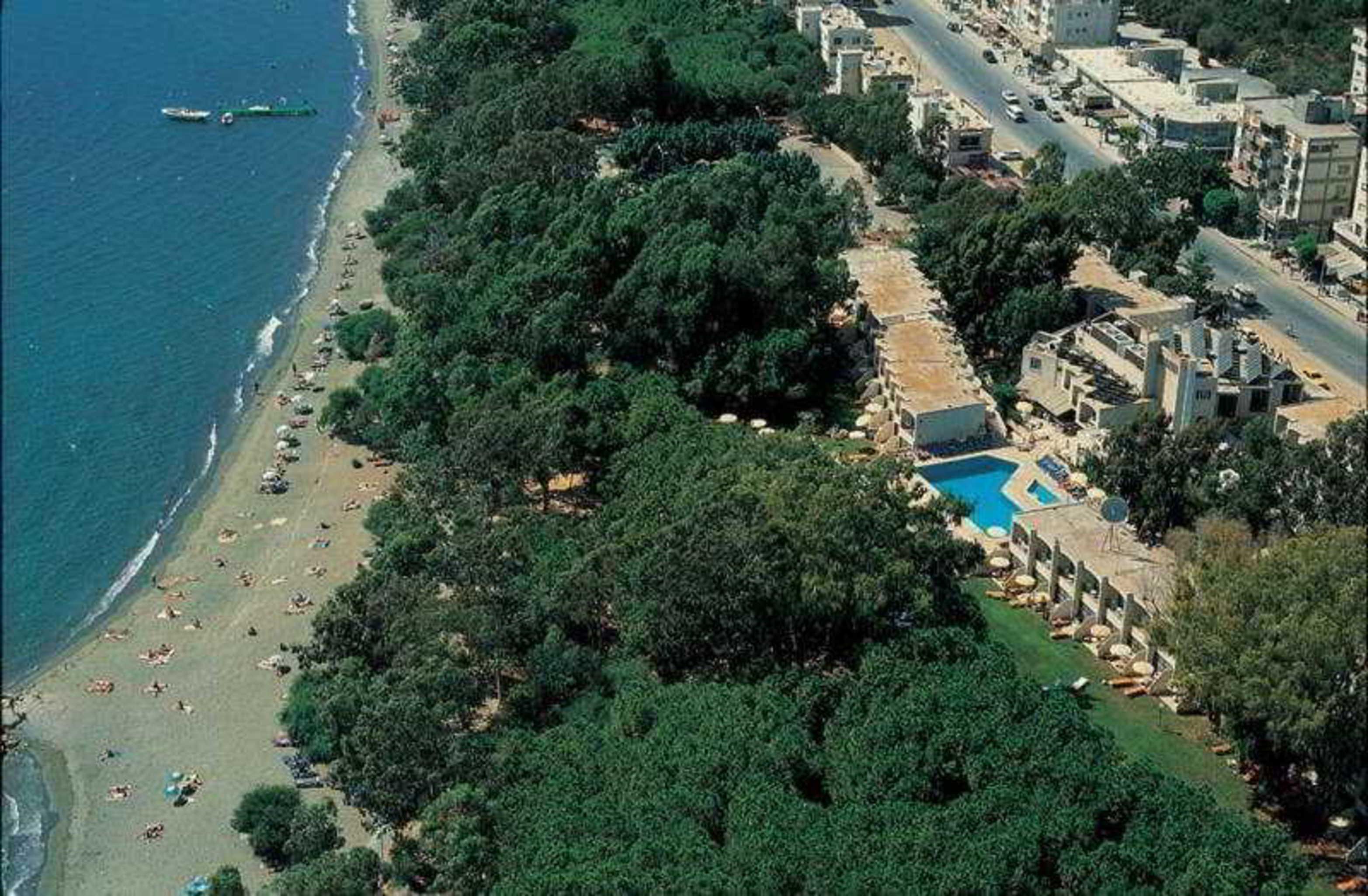 Park Beach Hotel Limassol Exterior photo