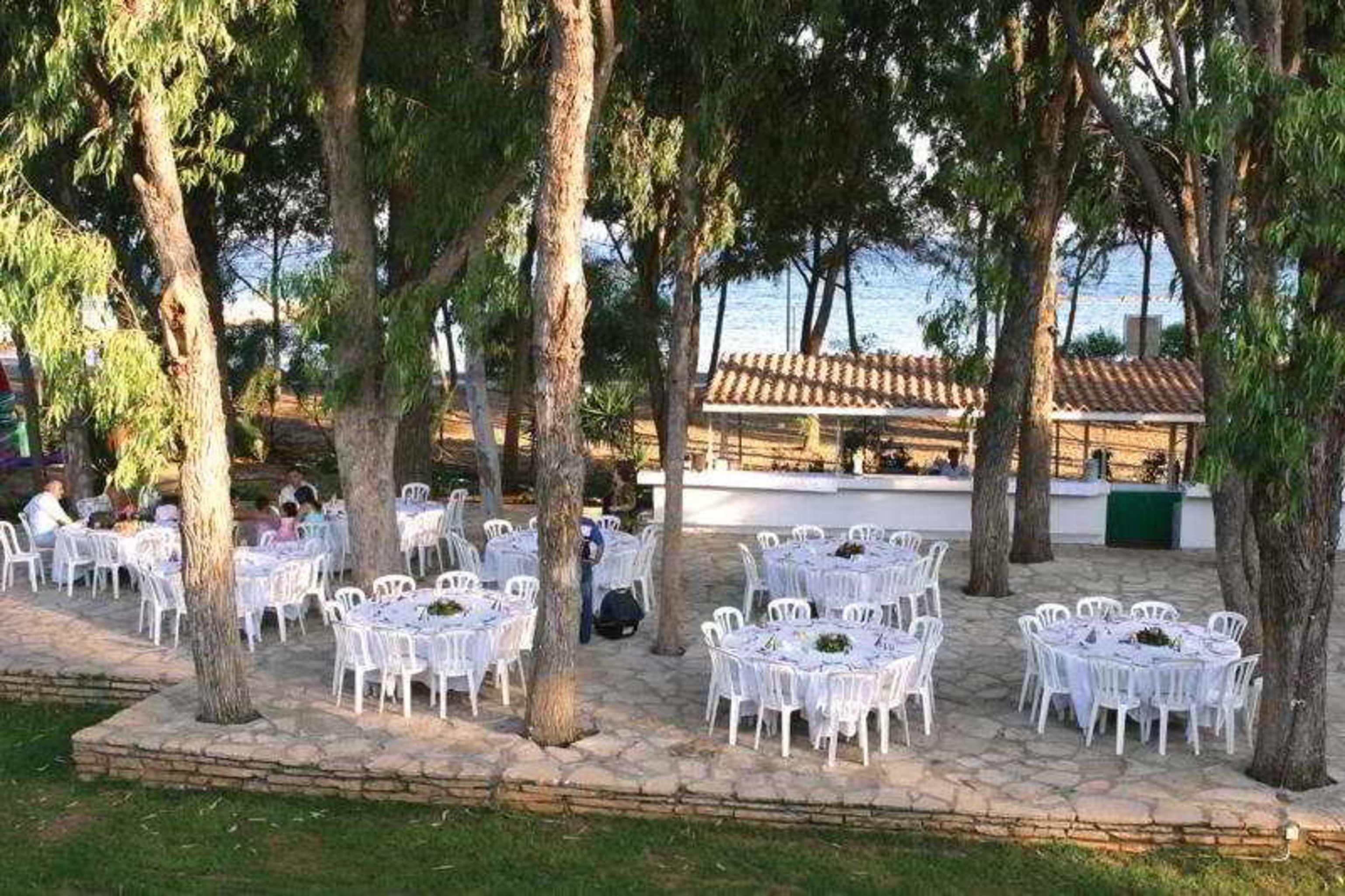 Park Beach Hotel Limassol Exterior photo